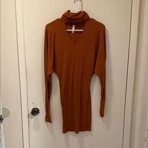 Women's Rust Long Sleeve Top